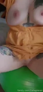 Bouncy bouncy redhead ginger gingers redhair sexy bigtits booty