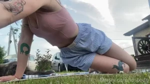 I did yoga yesterday and all the pets did it with me too it s so cool part 1