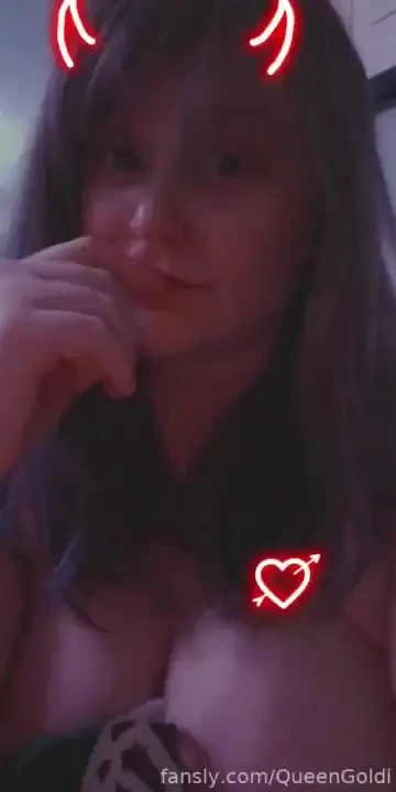 Hey yall its titty tuesday tonight moving the start time to 8pm ct 
