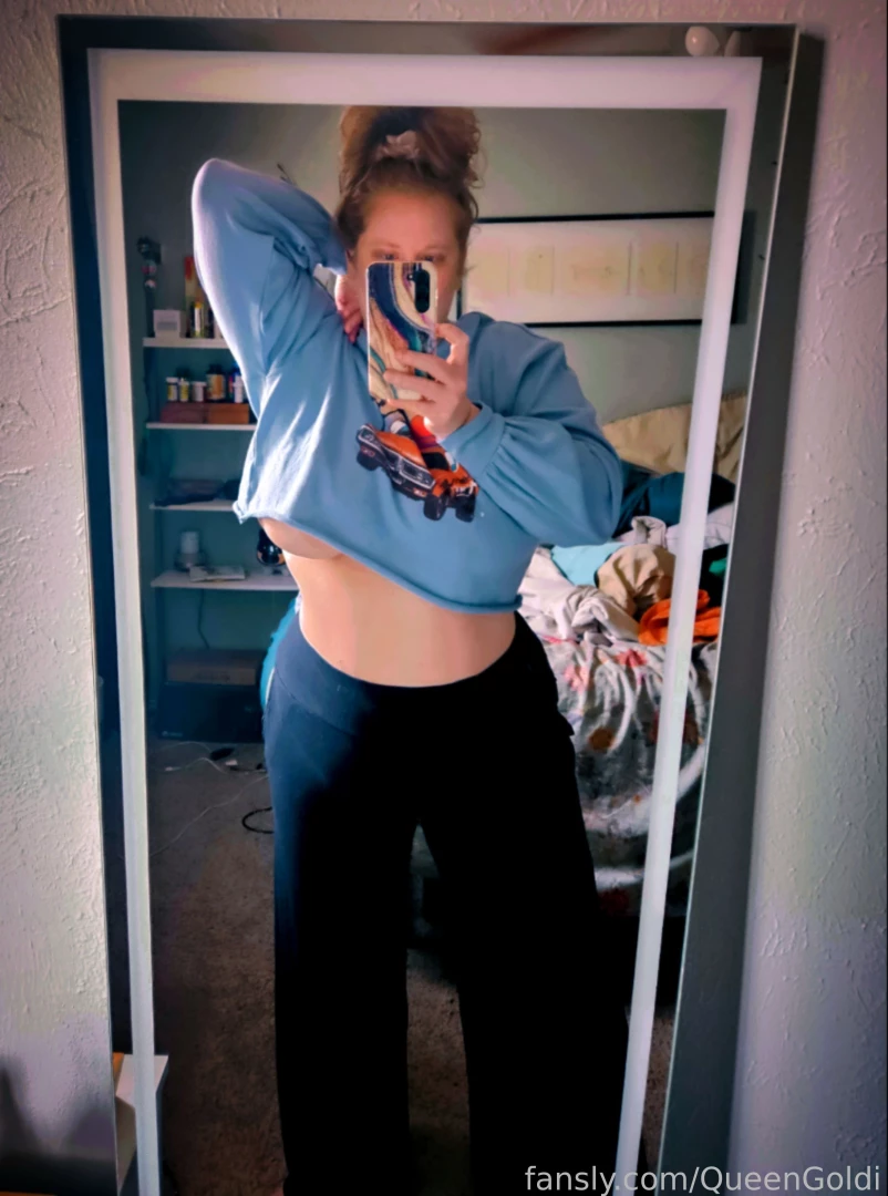 Underboob appreciation post 