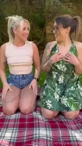 Come see all my naughty antics i m a horny naughty wife and i had so