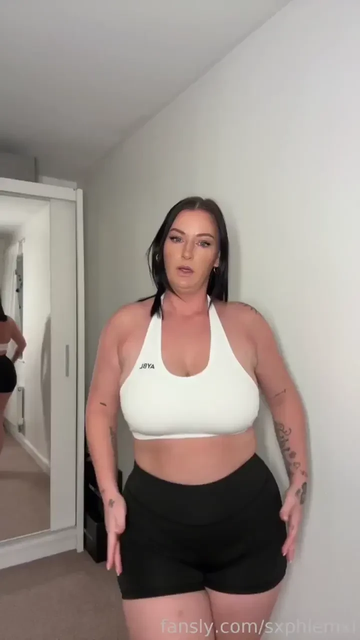 Q amp a tattoos sex positions amp career talking grwm gymgirl curvy 