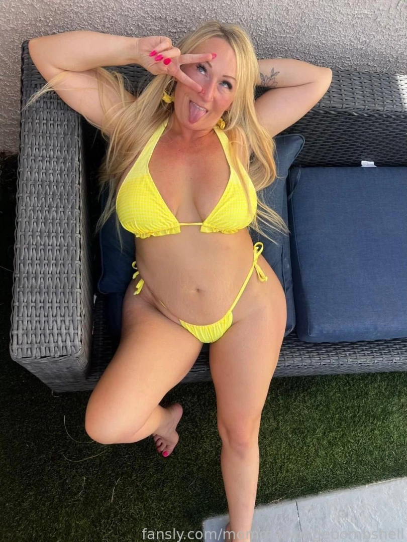 Large natural breasts are the best anti-stress milf pawg thick fyp 