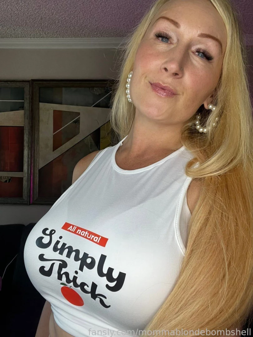 Just a horny mom who loves showing off milf pawg thick fyp blonde 