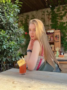 Hello im new here lt 3