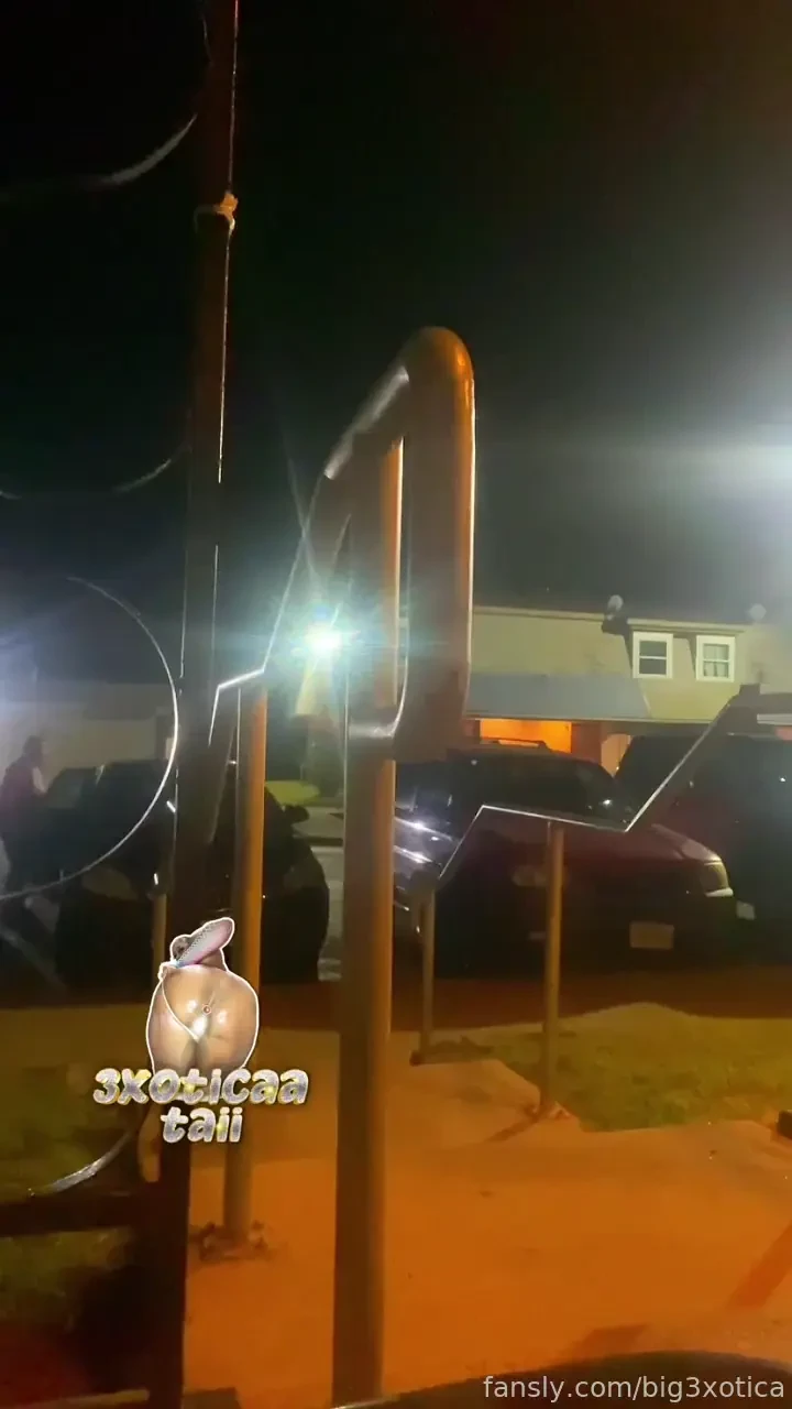 Fucking my pussy in my car i was creaming so much i had to make sure i 