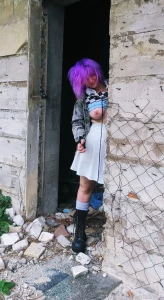 Me and an abandoned building part 1