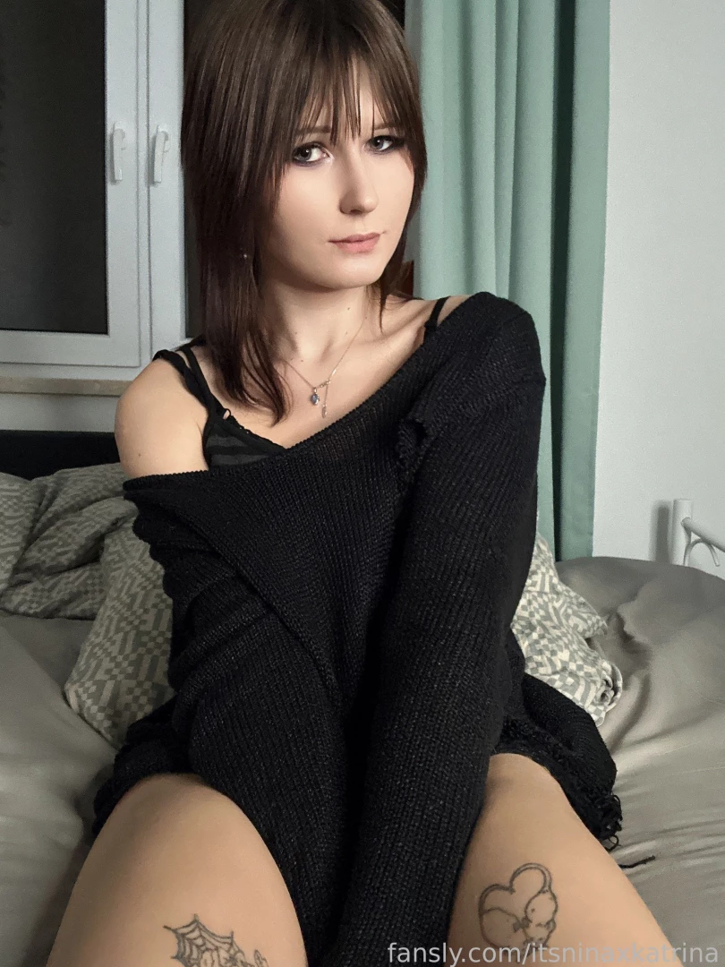 Hii 3 here s part 1 out of 2 of a new fun set full on goth emo makeup part 17 