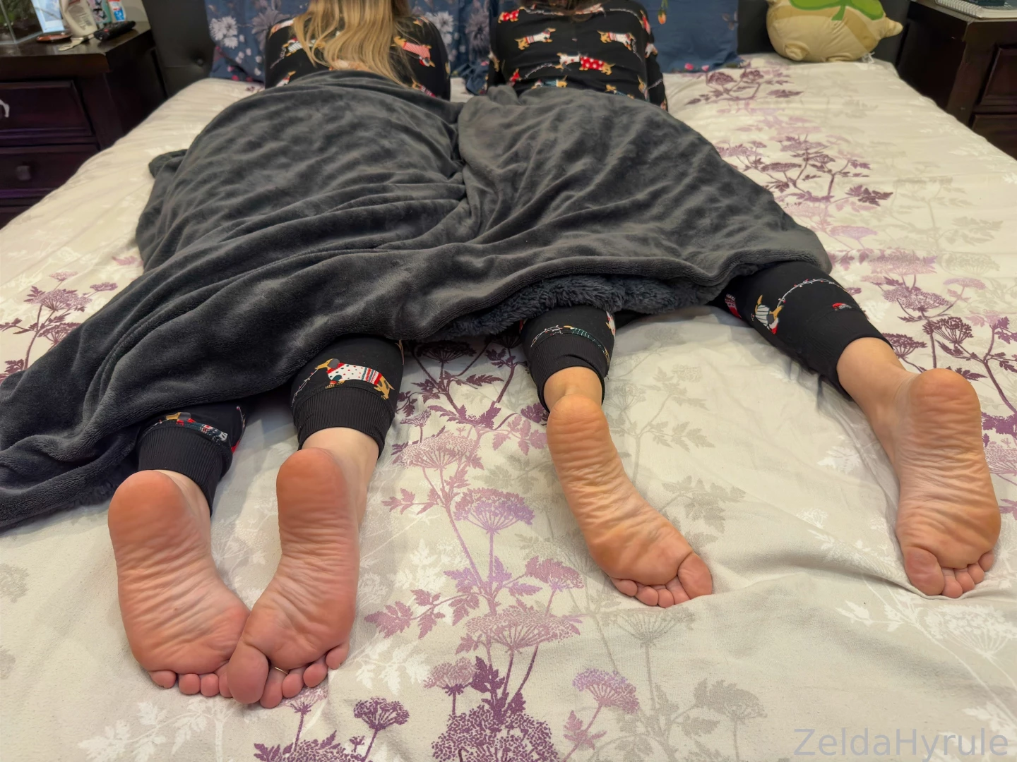 Would you lick our feet footfetish soles crossedsoles motherdaughter part 4 