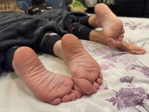Would you lick our feet footfetish soles crossedsoles motherdaughter