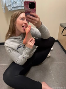 I love my pink soles they taste amazing publicfeet selfworship soles part 6