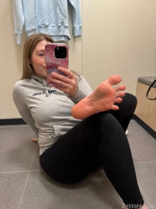 I love my pink soles they taste amazing publicfeet selfworship soles part 2