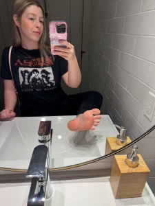 Happy friday enjoy the view of me amp my super soft pink soles cute part 2