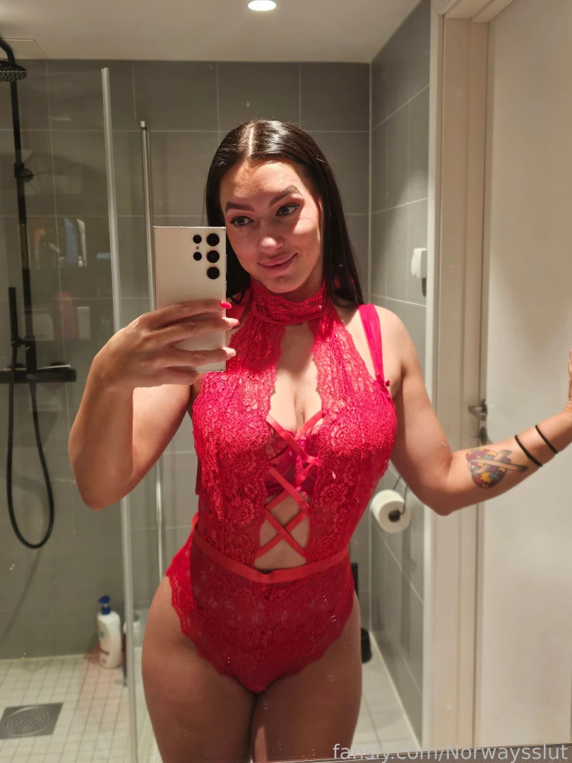 Lingerie selfie at a date part 2 