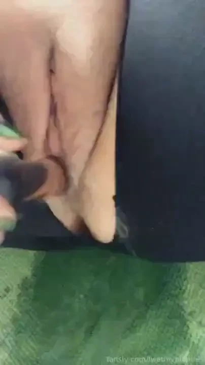 I love masturbating with a full bladder fyp 