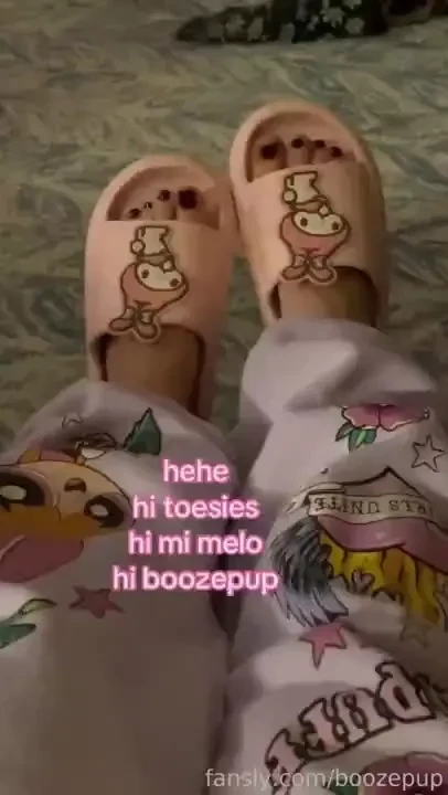Hehe hiiii foottok pedicure footfetish fyp 