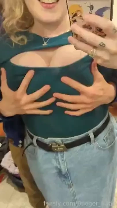 I bought this top for the ease of access and it did not disappoint my 