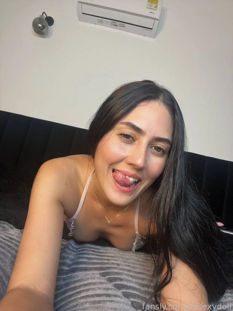 This is how i would look at your cock when i go to suck it all off 