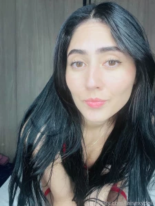 A couple of kisses sexting videocall custom fyp free tits customs