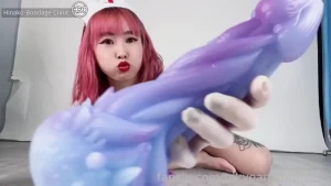 I took that big blue monster dildo for a ride it was still a bit big