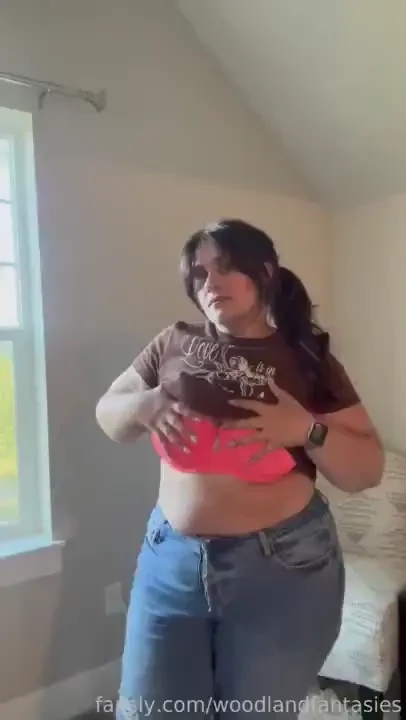 Long day at work babe cum take a load off on me 