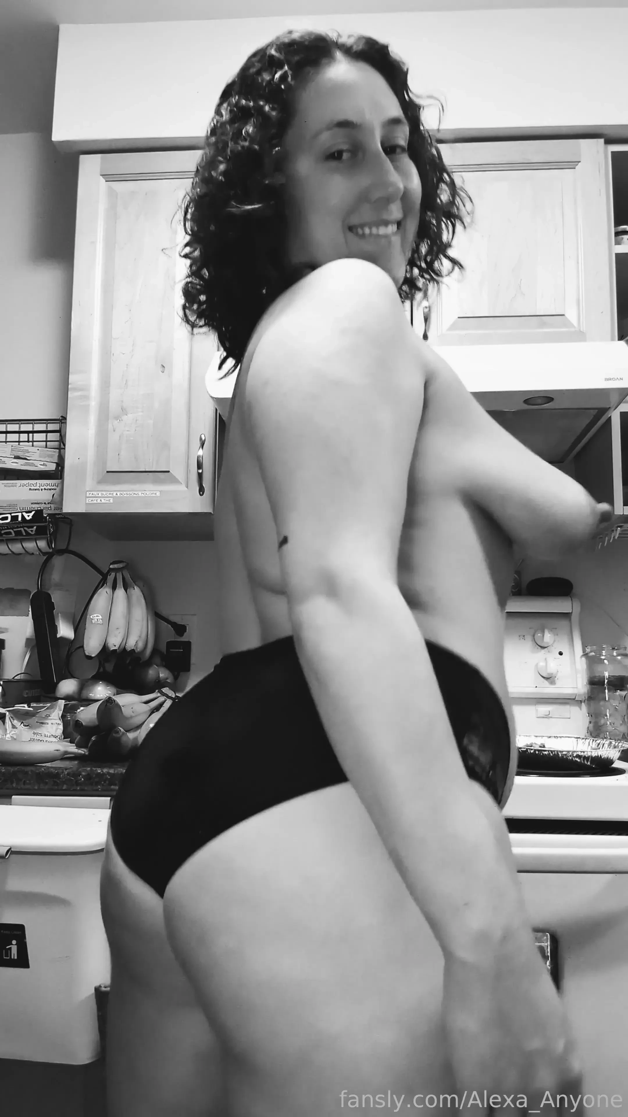 I made muffins tonight and got bored while waiting for then to bake of 