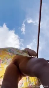 Cheers to all you hot dads out there milf cleavage bigboobs realboobs part 1