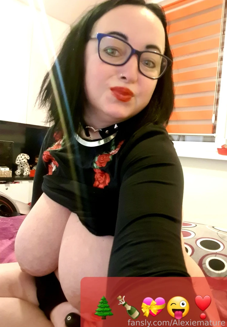 Bj toy videoxspit alexie33 water slut white toy horny female chubby part 3 