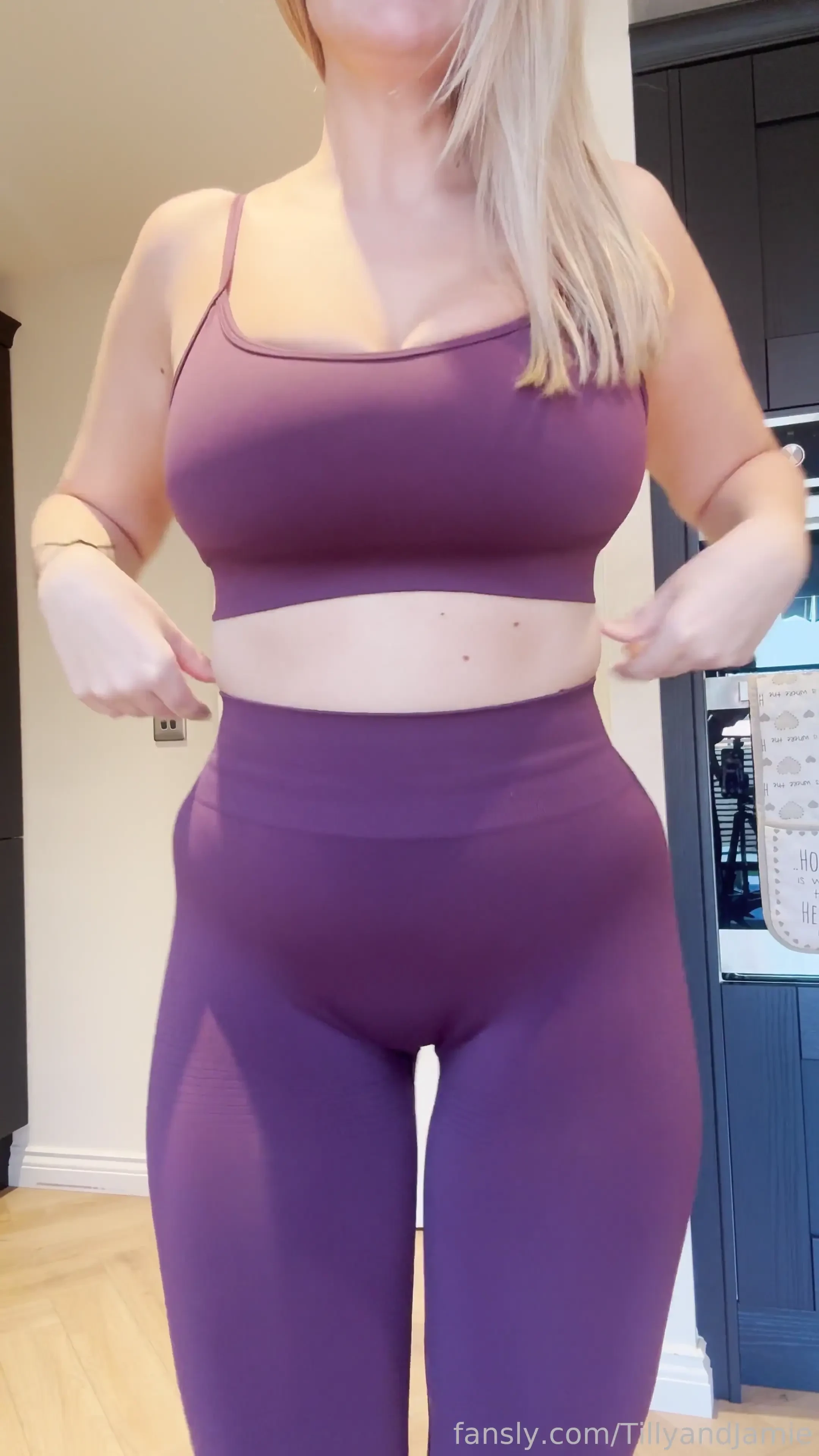 How s the fit milf blonde hugetits bg couple sextapes cum thicc nude 