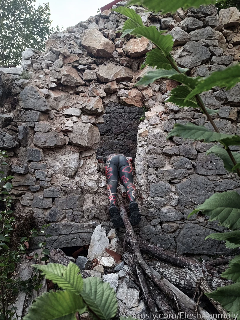 Exploring fallen down houses in slovenia ass part 1 