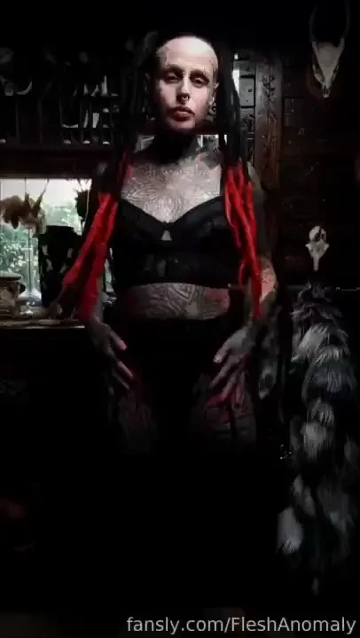 Watch me play with my favorite vibrator part 1 