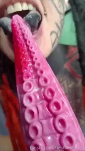 619223573713657856 part 11