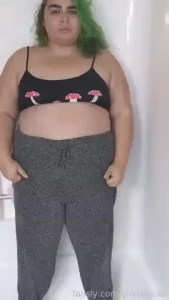 First time pissing my sweatpants it felt sooooo good