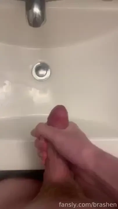Who hasn t done this before quick cum in the sink solo orgasm femboy part 2 