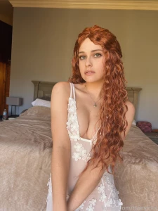 Really sad victorian woman in love vibes part 6