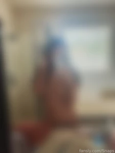 Wake up babe fresh shower nudes just dropped pics from before the