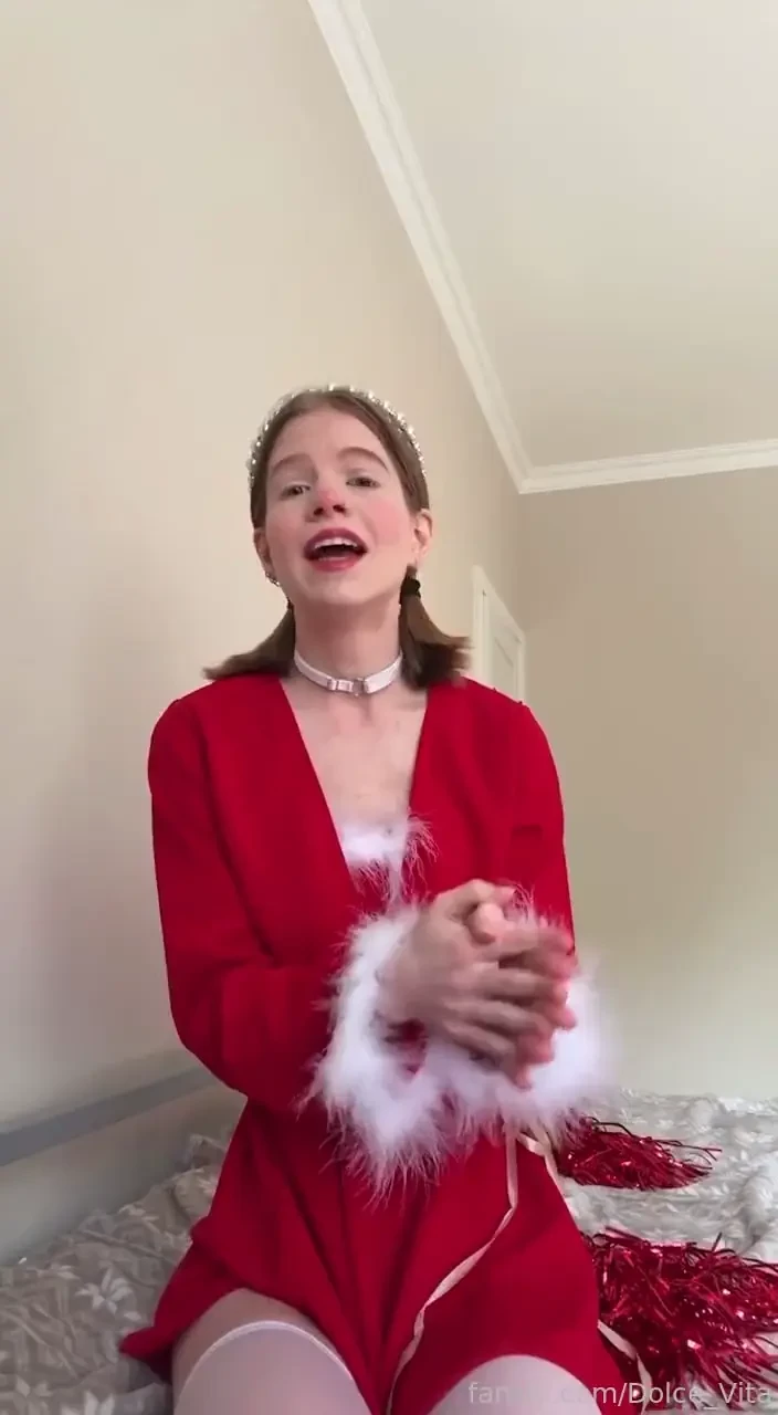 A few words for my lovely fans merry christmas send you all my love 