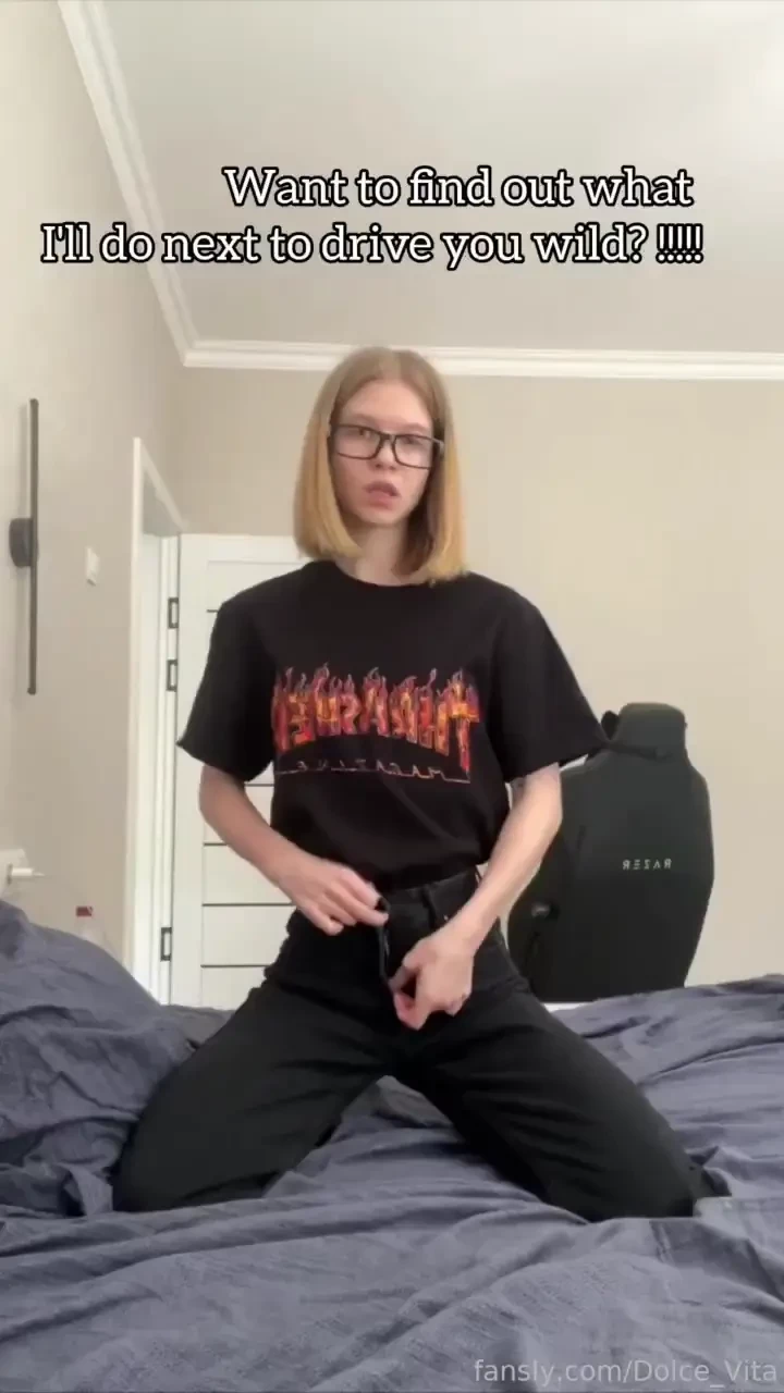 Young teen 18 petite outdoor free teaser boobs pussy fyp pee blowjob part 4 