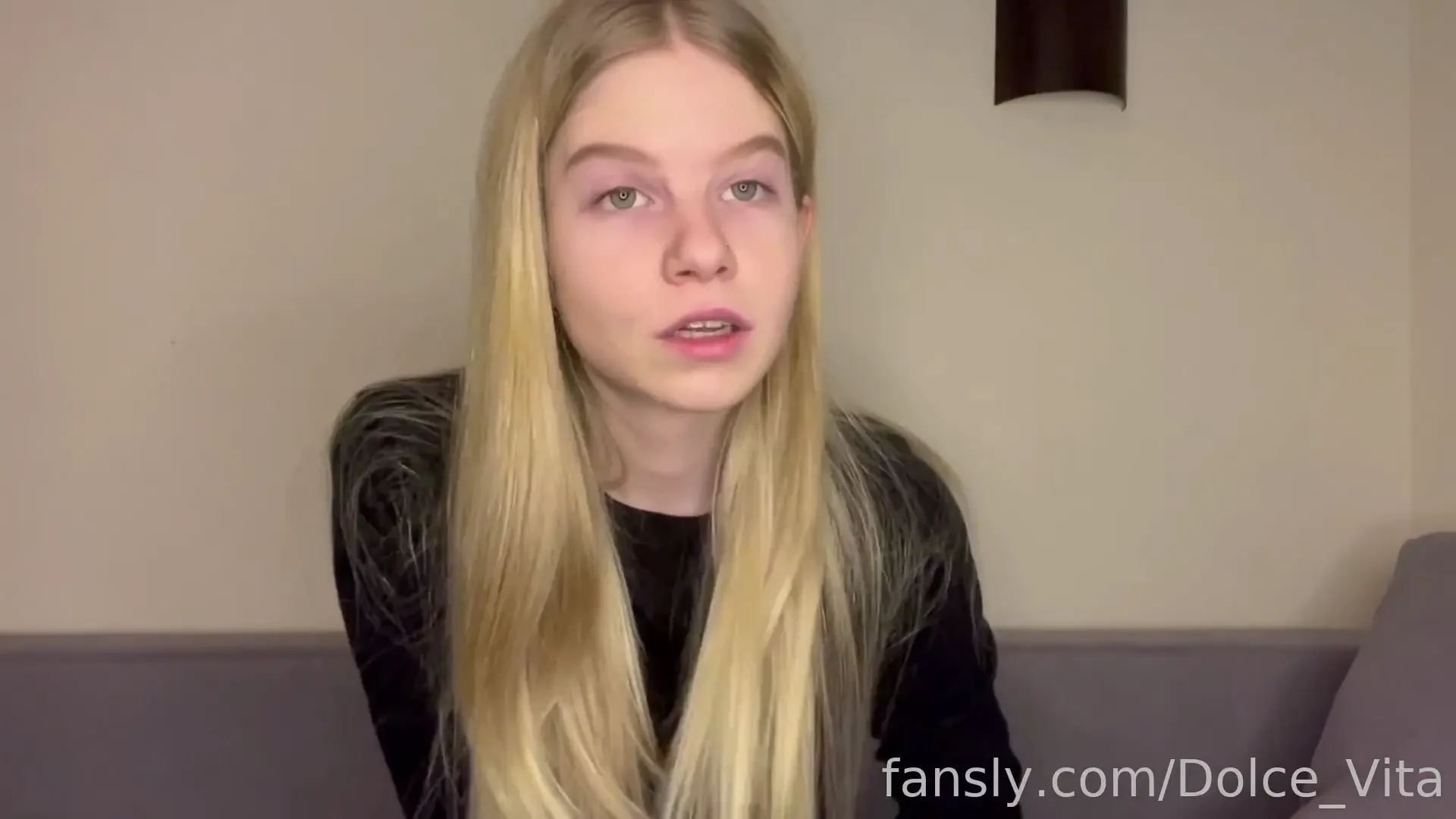 Sometimes i can be very modest do you like modest girls young teen 18 