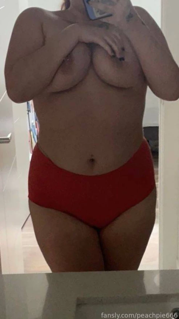 Random photo set pussy ass and titties everything you could wish for 