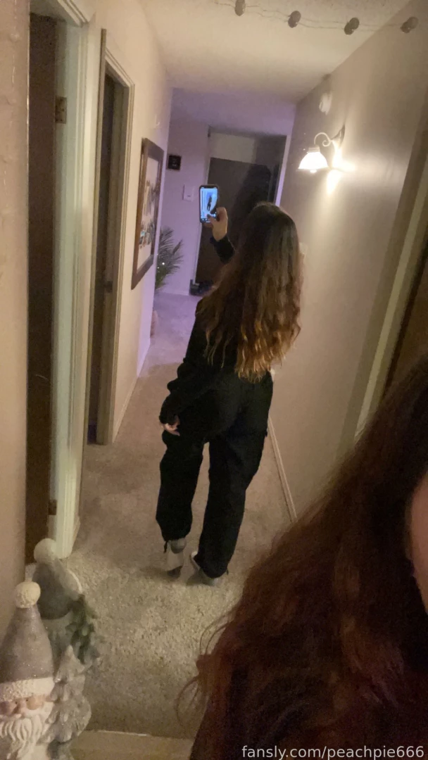 Fit from the other day my hair is getting long perfect for pulling o 