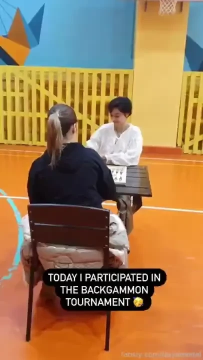 Today i participated in the backgammon tournament i got to the part 2 