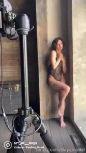 Let me pose for you dear