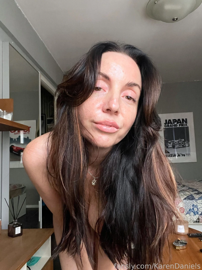 Fyp hot brunette petite custom cute do you like the way i look without 