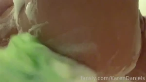 I m taking a bath warm water white foam drawn down my body fyp pussy