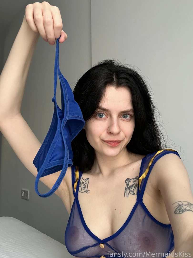 Let s use my panties as a gag girlfriend panties sexy cute armpits 