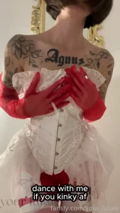 Dance break fyp tits naturalboobs tattooed inked alt gamer egirl fit
