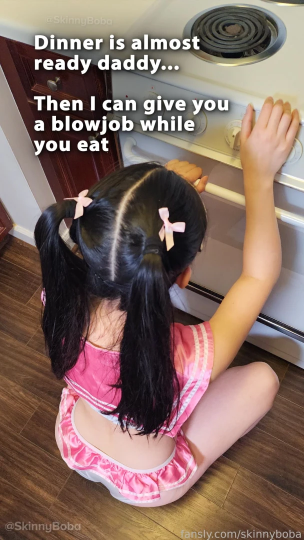 I ll give you a blowjob while you eat dinner daddy young petite asian 