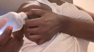 Raw tutorial video on how to hand express alot of breast milk raw