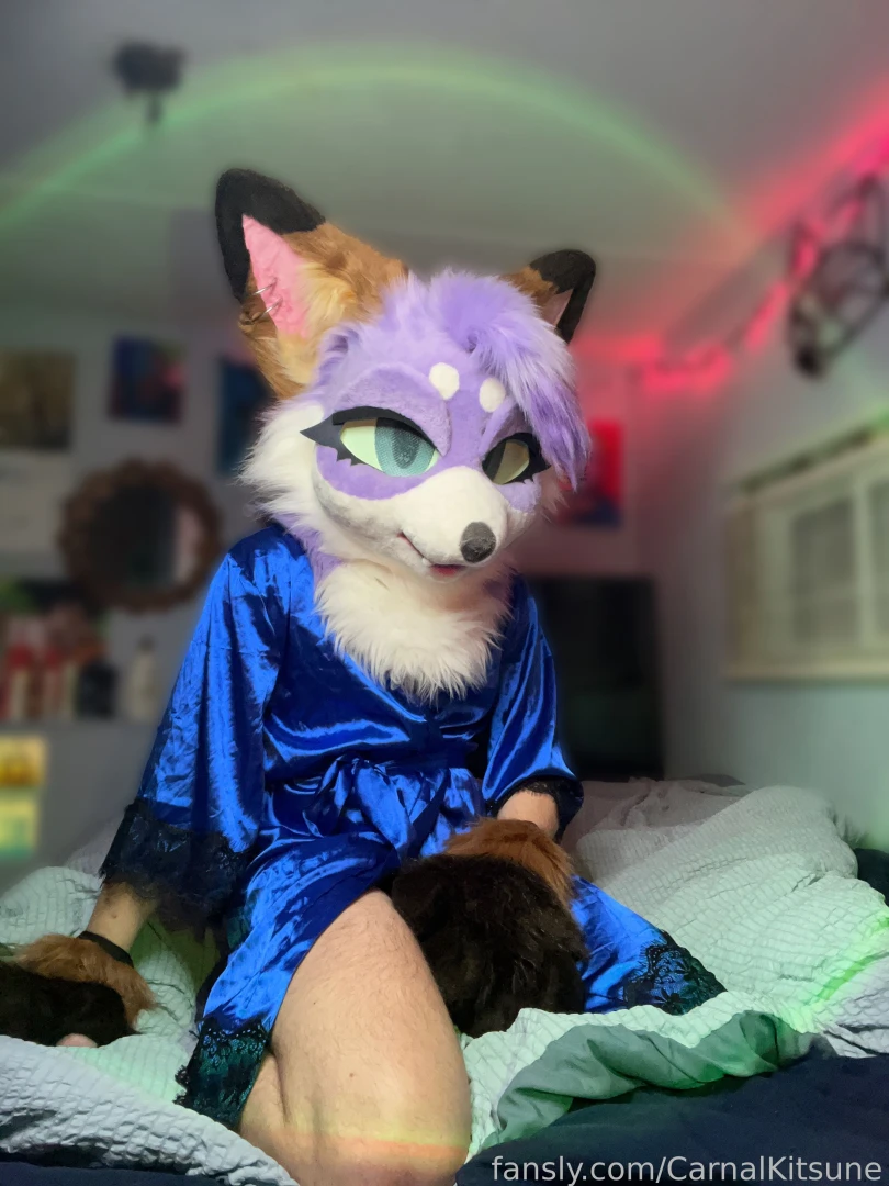 Kitsune boy trying to seduce you furry murrsuit murrsuiter softsuiter part 4 